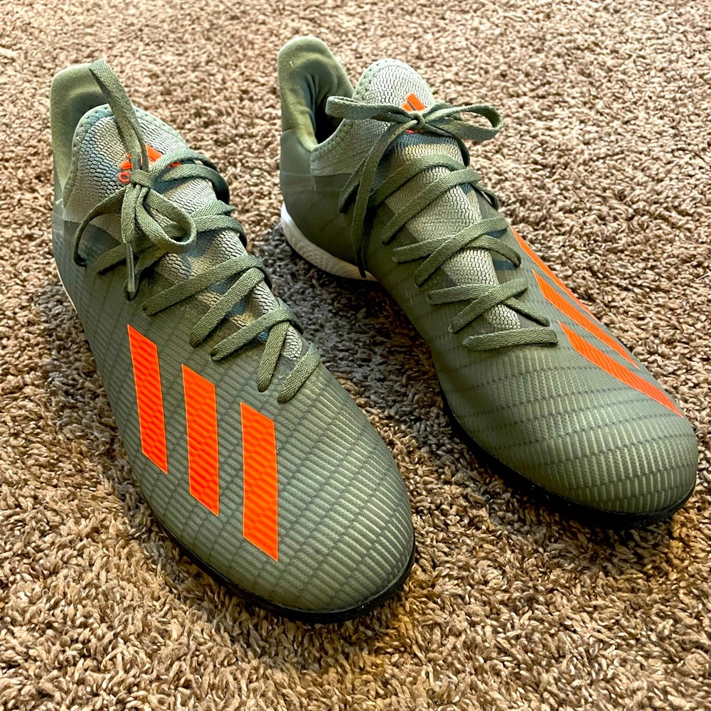 Indoor soccer cleats size 12.5 brand new